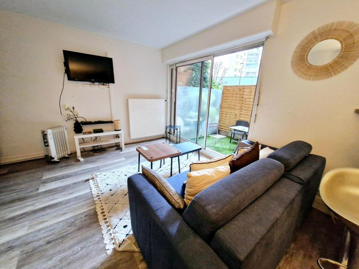 Bel Appartement Parisien Exteriör bild
