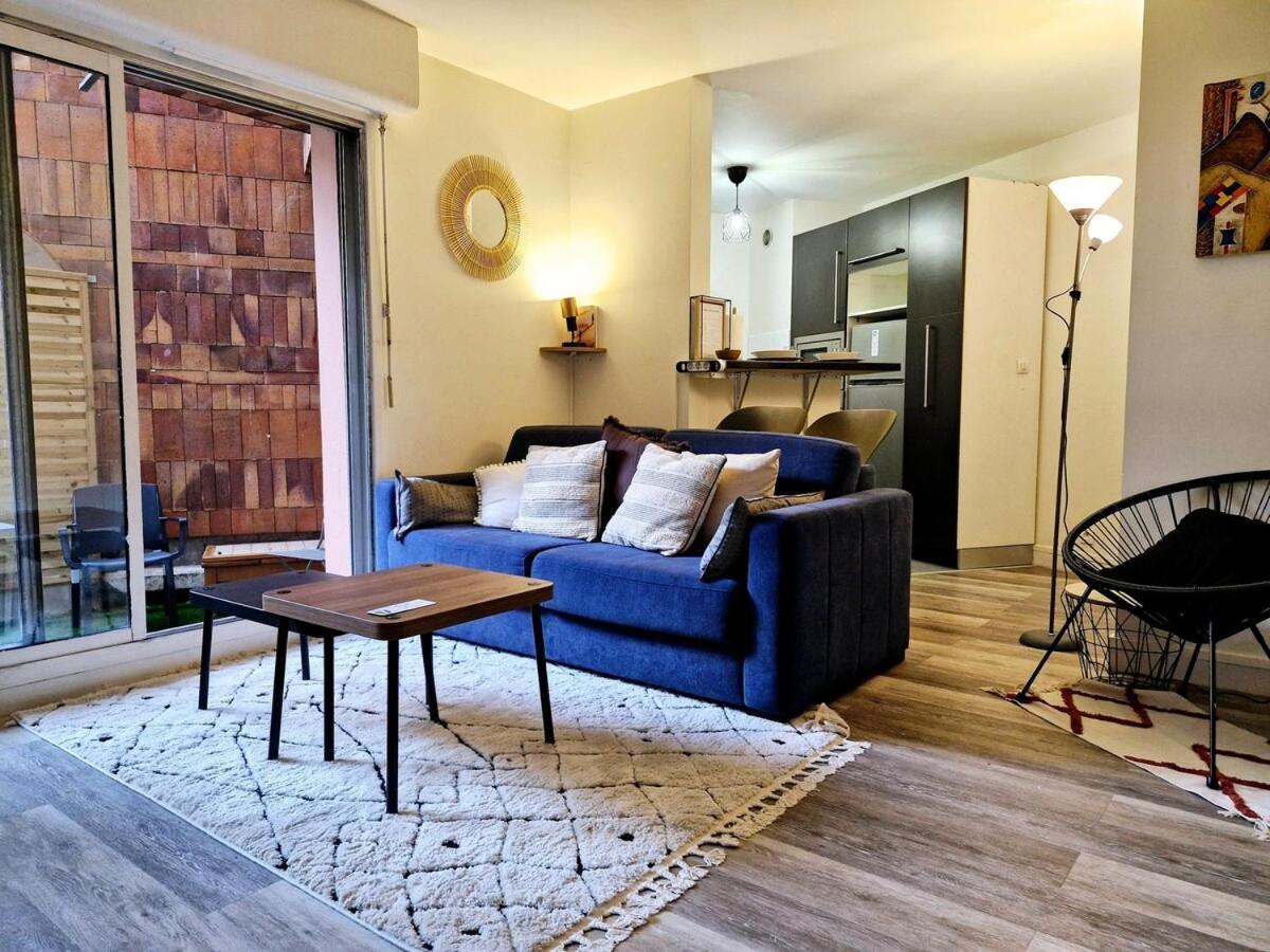 Bel Appartement Parisien Exteriör bild